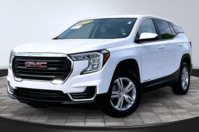 Used 2024 GMC Terrain SLE AWD/4WD image 12