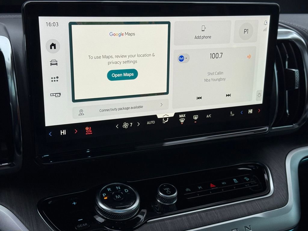 Certified 2025 Ford Expedition Max Platinum w/ Platinum Ultimate Package image 21