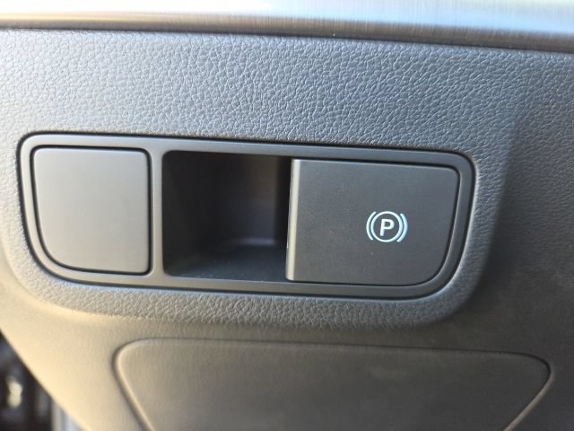 Used 2024 Hyundai Kona SEL w/ Convenience Package FWD image 31