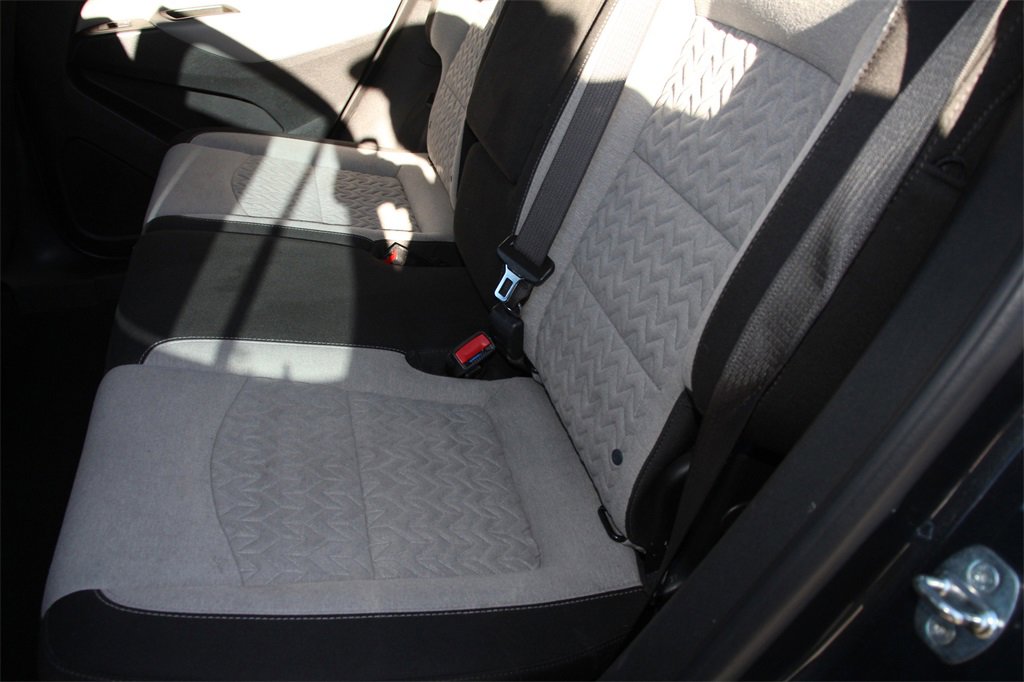 Used 2022 Chevrolet Equinox LS image 22