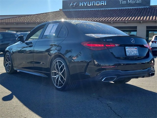 Used 2023 Mercedes-Benz C 300 Sedan image 4