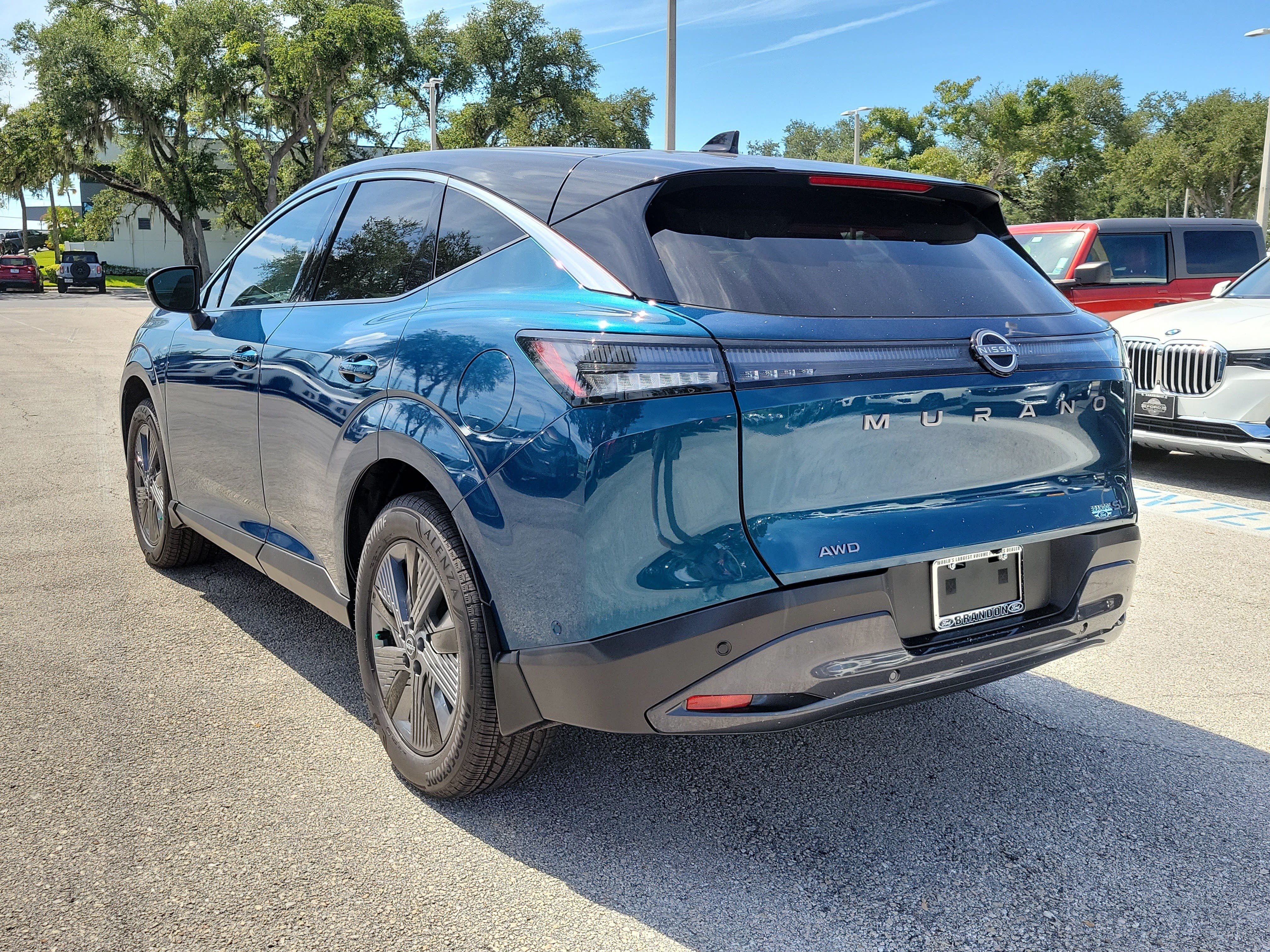 Used 2025 Nissan Murano SL AWD/4WD image 7