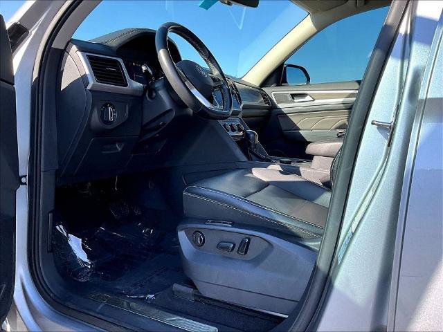 Used 2021 Volkswagen Atlas SEL AWD/4WD image 40