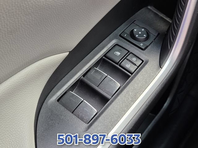 Used 2022 Toyota RAV4 XLE AWD/4WD image 23