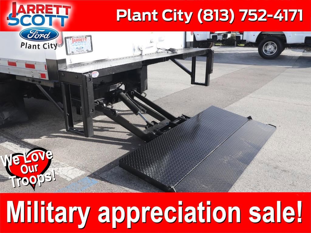 Certified 2022 Ford E-450 and Econoline 450 Super Duty w/ Power Windows & Locks Group
