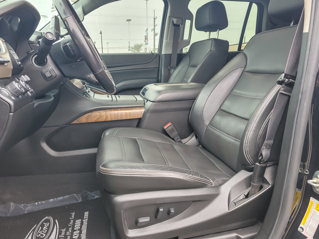 Used 2020 GMC Yukon Denali w/ Denali Ultimate Black Edition image 8
