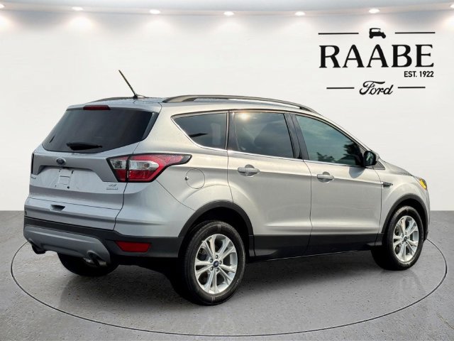 Certified 2018 Ford Escape SE FWD image 7
