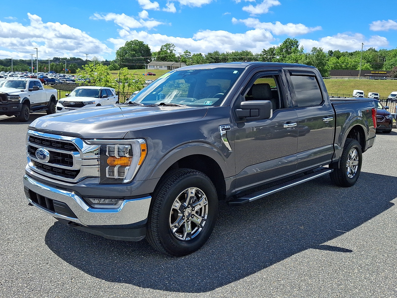 Certified 2022 Ford F150 XLT w/ Equipment Group 302A High AWD/4WD image 4