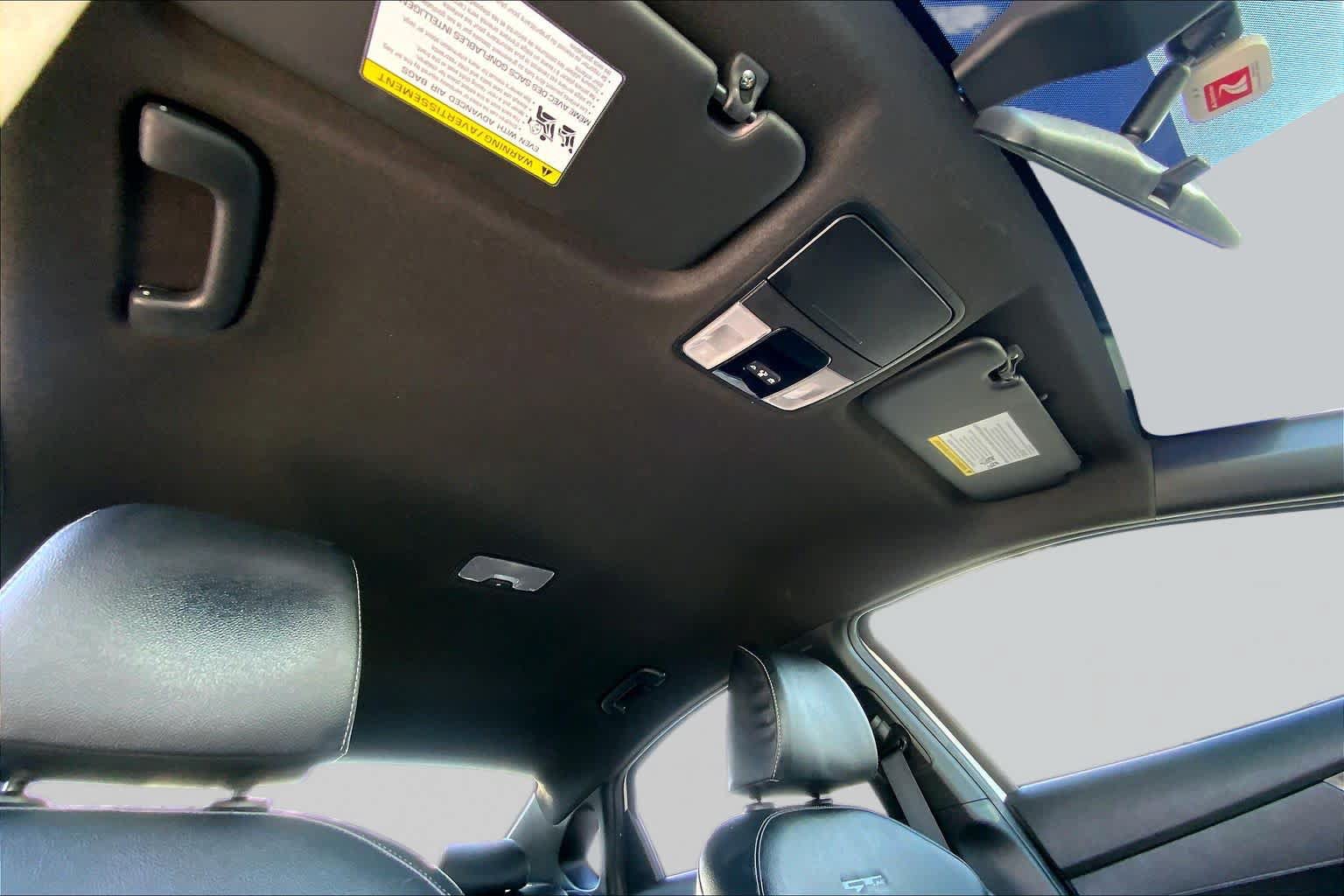Used 2021 Kia Forte GT-Line FWD image 14