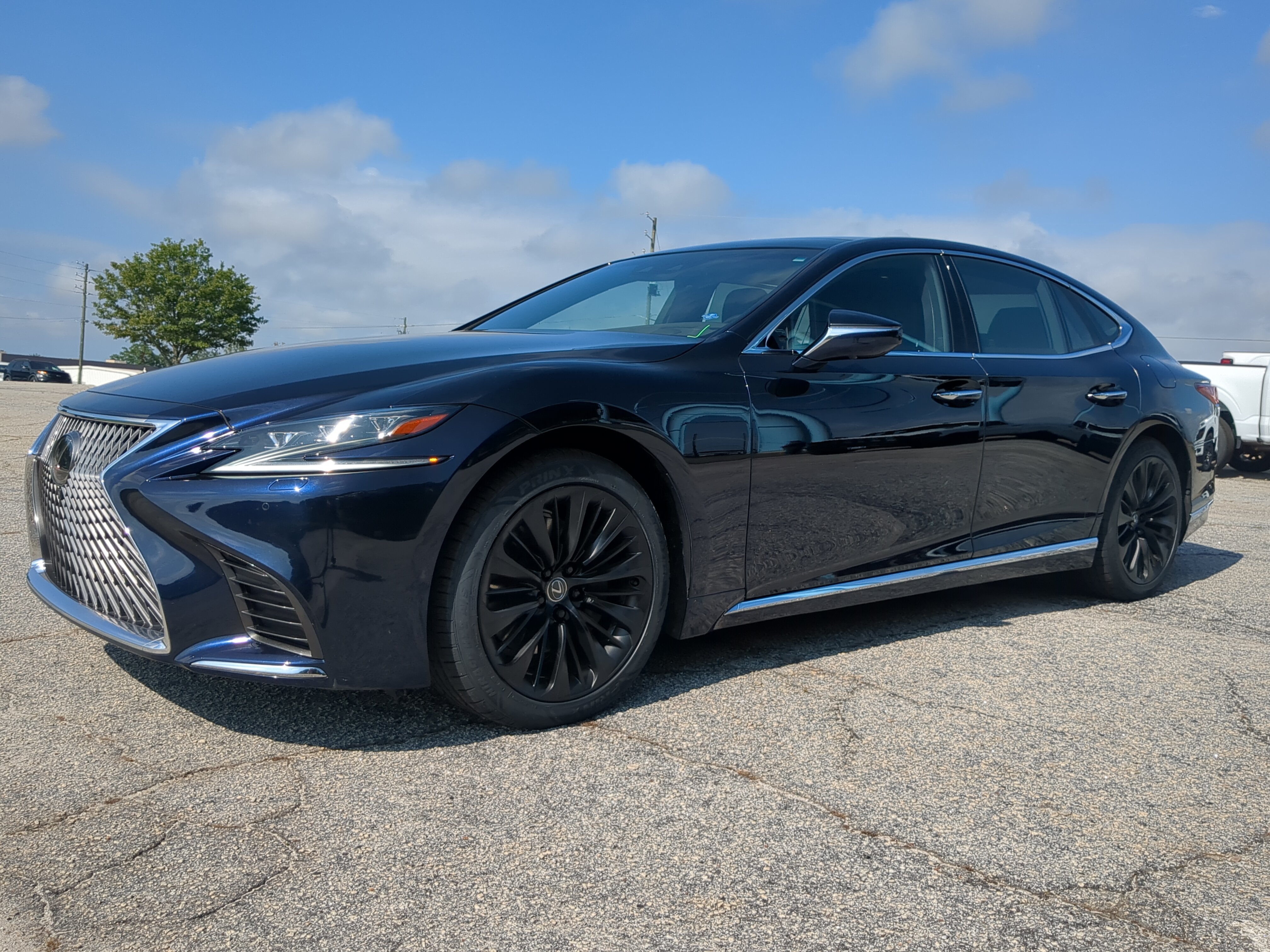 Used 2018 Lexus LS 500 AWD w/ Luxury Package image 6