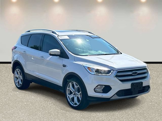 Certified 2019 Ford Escape Titanium AWD/4WD image 3