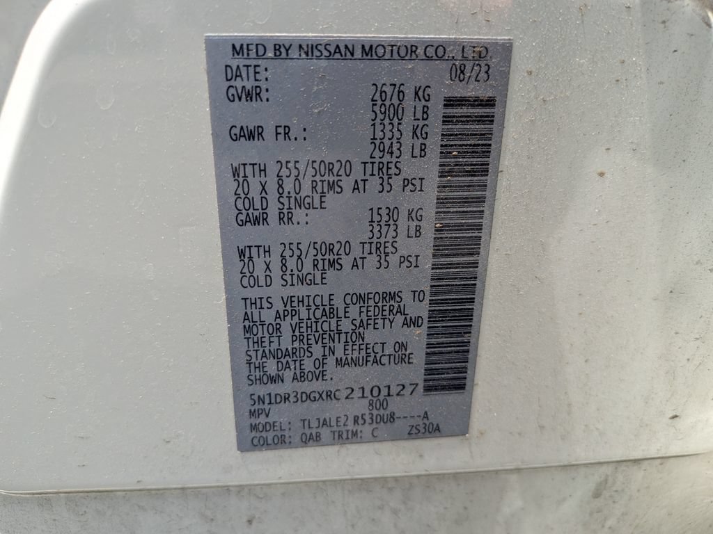 Used 2024 Nissan Pathfinder Platinum w/ Black Appearance Package FWD image 36