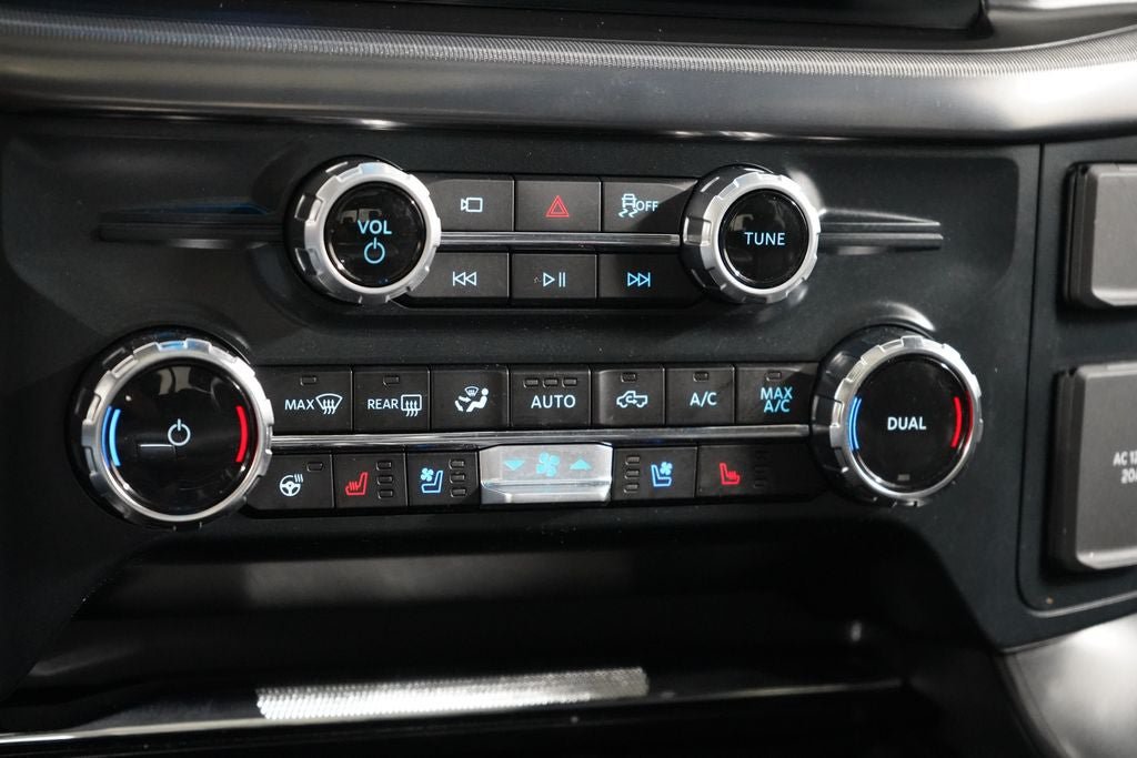 Certified 2025 Ford F150 Lariat AWD/4WD image 22