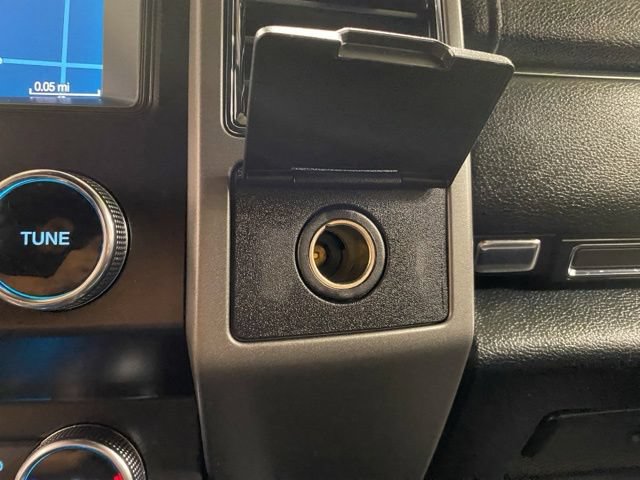 Certified 2019 Ford Expedition XLT w/ Equipment Group 202A AWD/4WD image 39