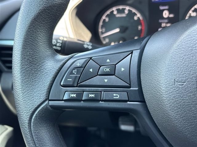 Used 2025 Nissan Altima 2.5 S FWD image 25