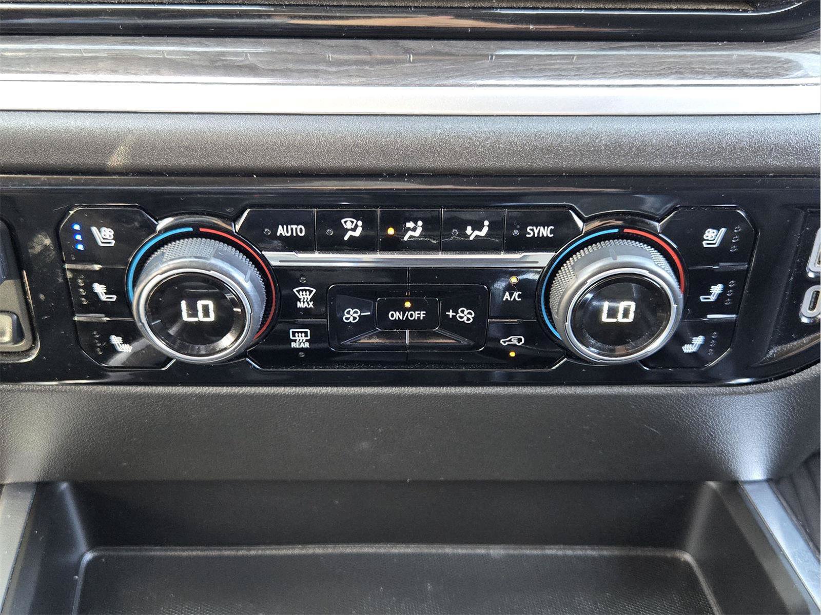 Used 2023 Chevrolet Silverado 1500 LTZ w/ LTZ Premium Texas Edition AWD/4WD image 17