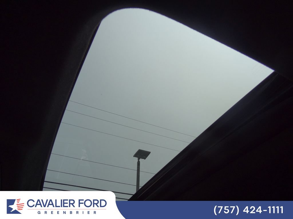 Used 2026 Toyota 4Runner Platinum AWD/4WD image 7