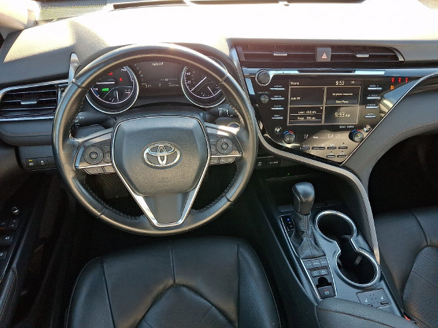 Used 2019 Toyota Camry XLE FWD image 13