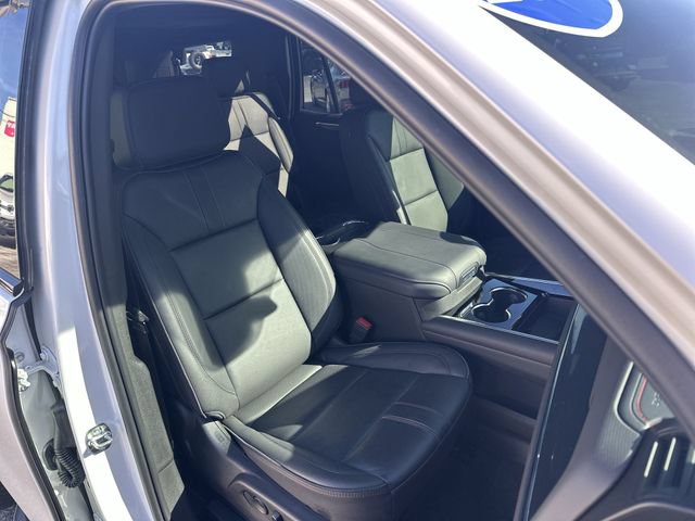 Used 2025 Chevrolet Tahoe RST w/ Comfort Package AWD/4WD image 27
