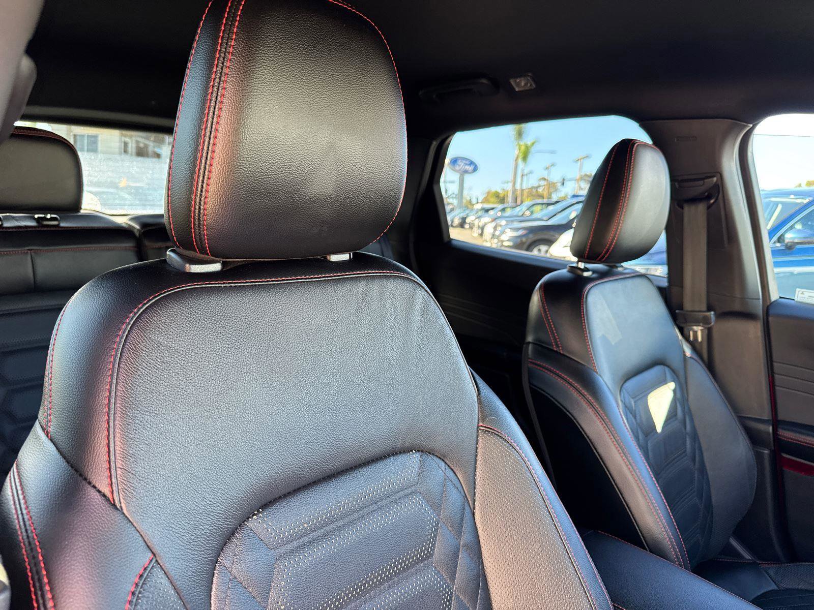 Certified 2023 Ford Escape ST-Line Elite w/ Premium Technology Package image 17