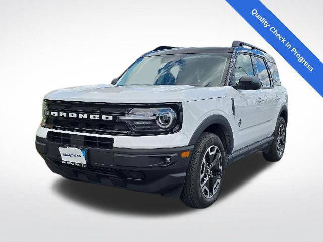 Certified 2024 Ford Bronco Sport Outer Banks w/ Tech Package AWD/4WD image 1