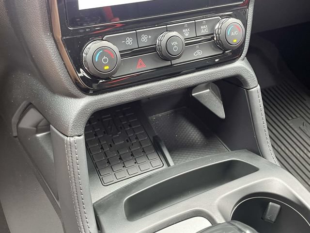 Certified 2025 Ford Ranger Raptor AWD/4WD image 34