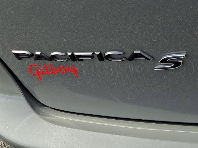 Used 2025 Chrysler Pacifica Limited FWD image 31