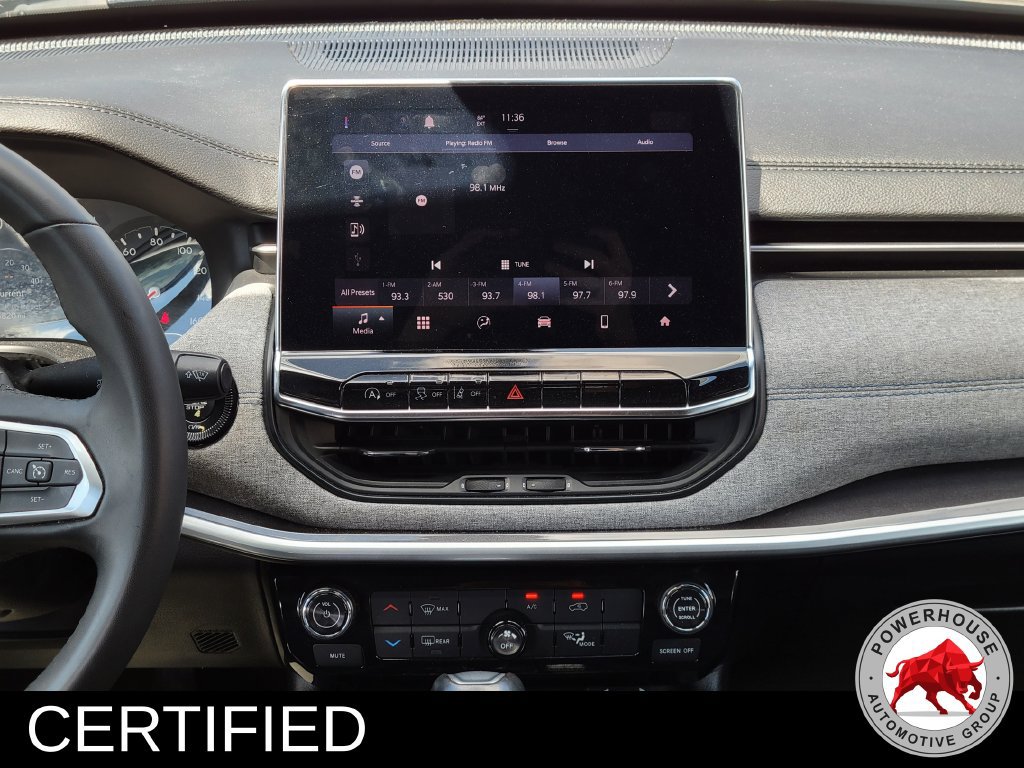 Used 2024 Jeep Compass Latitude AWD/4WD image 22