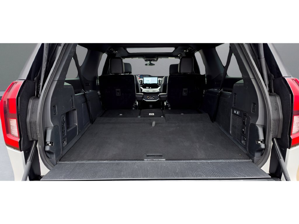 Certified 2025 Ford Expedition Max Platinum w/ Stealth Appearance Package AWD/4WD image 23