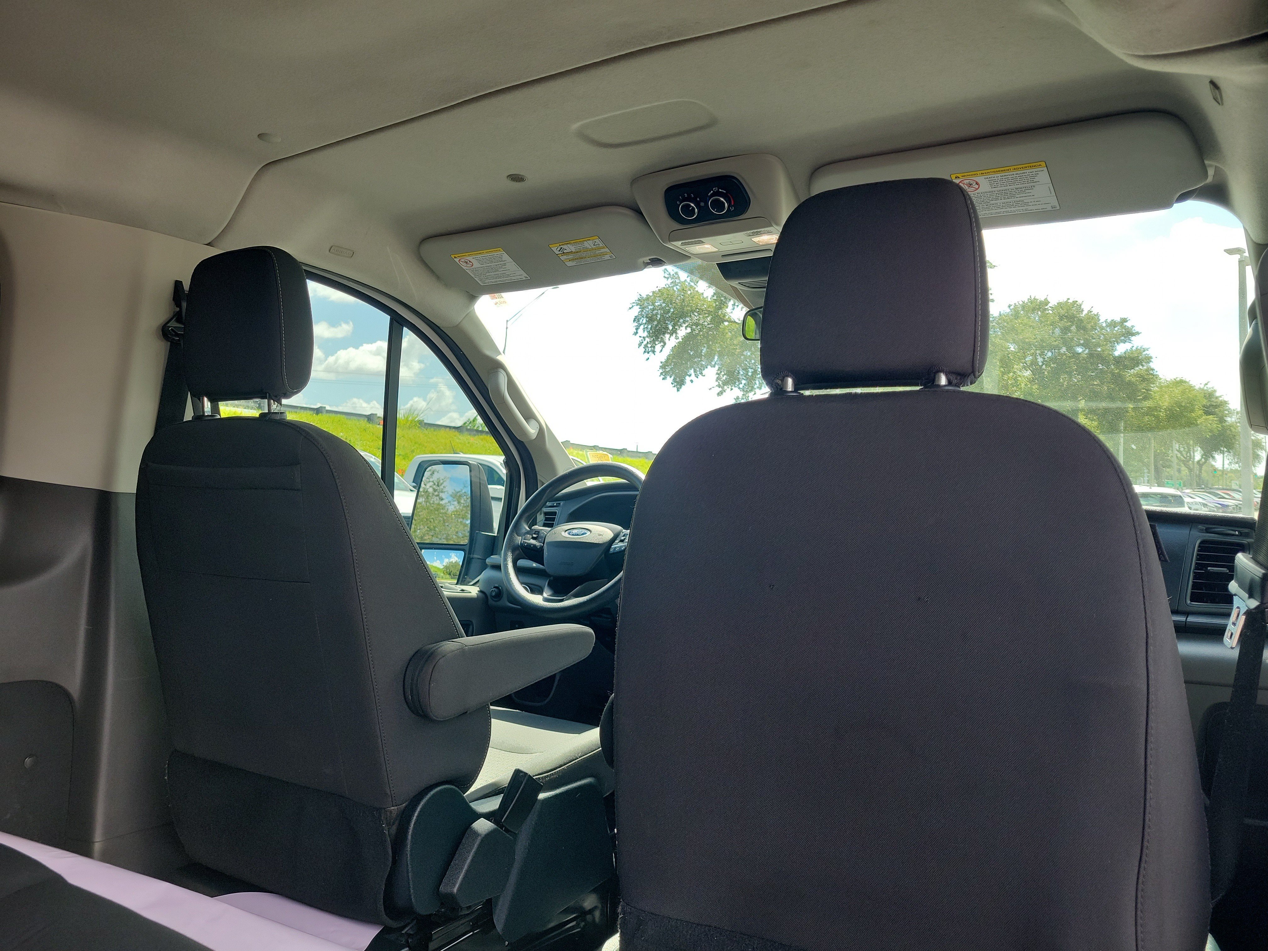 Certified 2023 Ford Transit 350 XLT RWD image 13