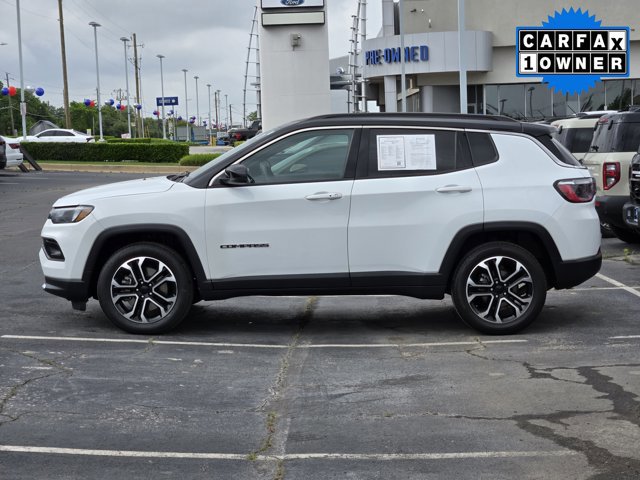 Used 2024 Jeep Compass Limited AWD/4WD image 4