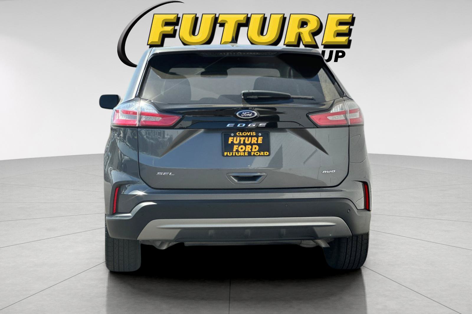 Certified 2024 Ford Edge SEL w/ Convenience Package AWD/4WD image 4