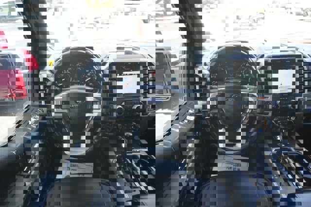 Certified 2018 Ford F150 Lariat w/ Equipment Group 502A Luxury image 21