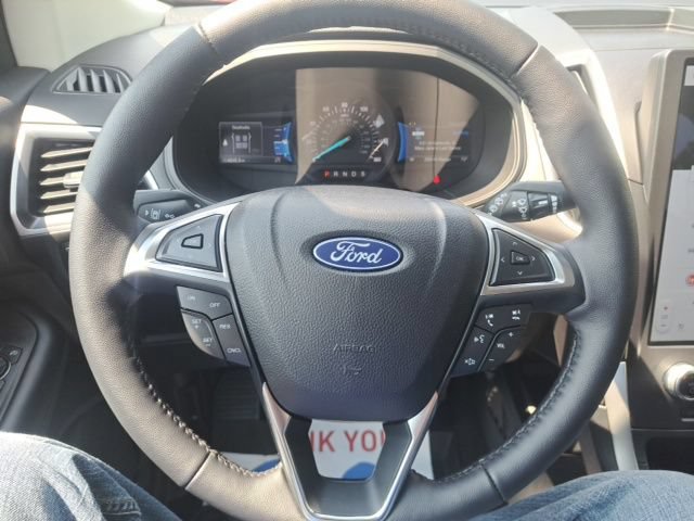 Certified 2024 Ford Edge SEL w/ Convenience Package AWD/4WD image 14