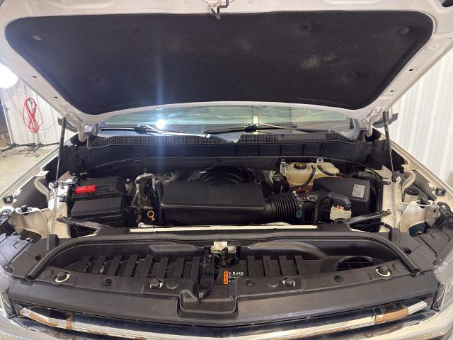 Used 2019 Chevrolet Silverado 1500 High Country w/ Technology Package image 11