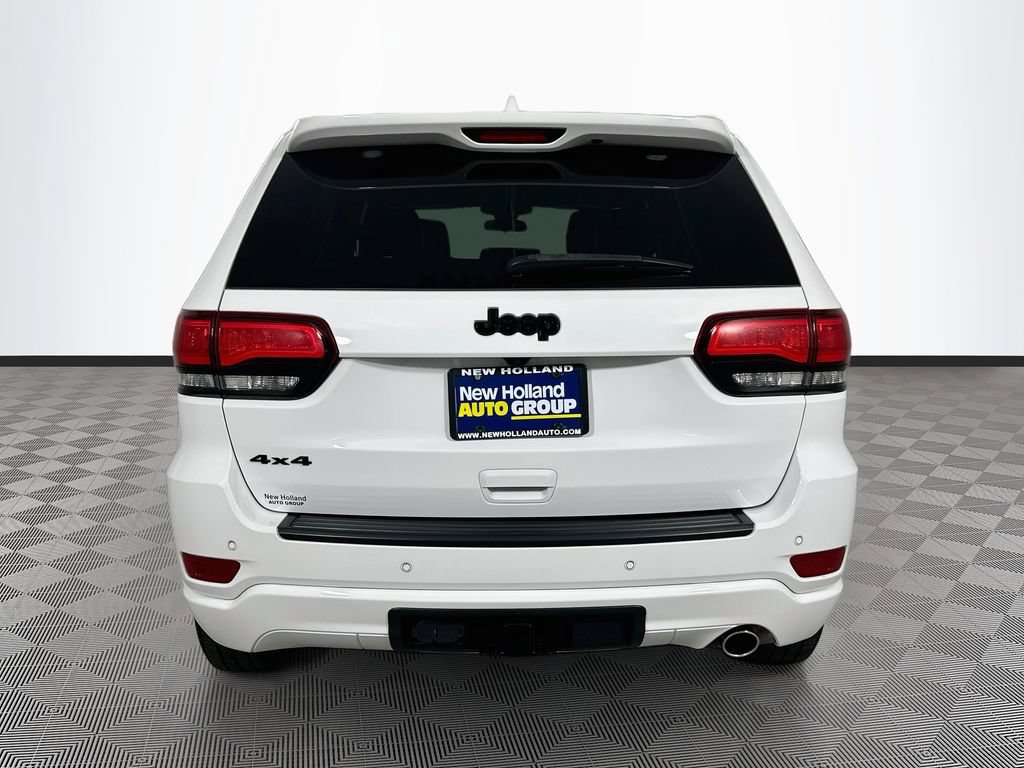 Used 2021 Jeep Grand Cherokee Laredo X AWD/4WD image 8