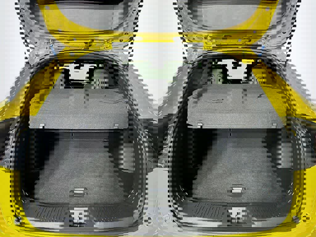 Used 2024 Chevrolet Trax RS w/ Sunroof Package image 20