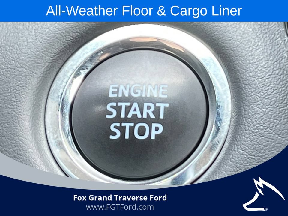 Used 2022 Toyota Highlander XLE AWD/4WD image 31