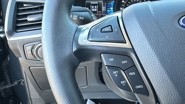 Certified 2024 Ford Edge Titanium AWD/4WD image 17