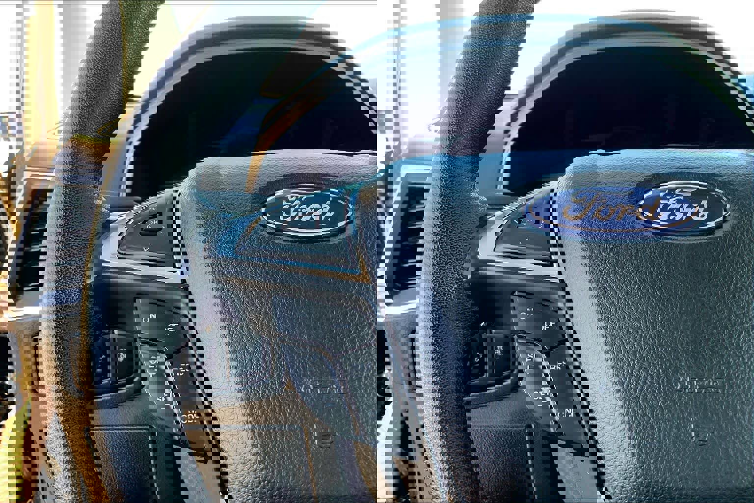 Certified 2024 Ford Edge SEL image 46