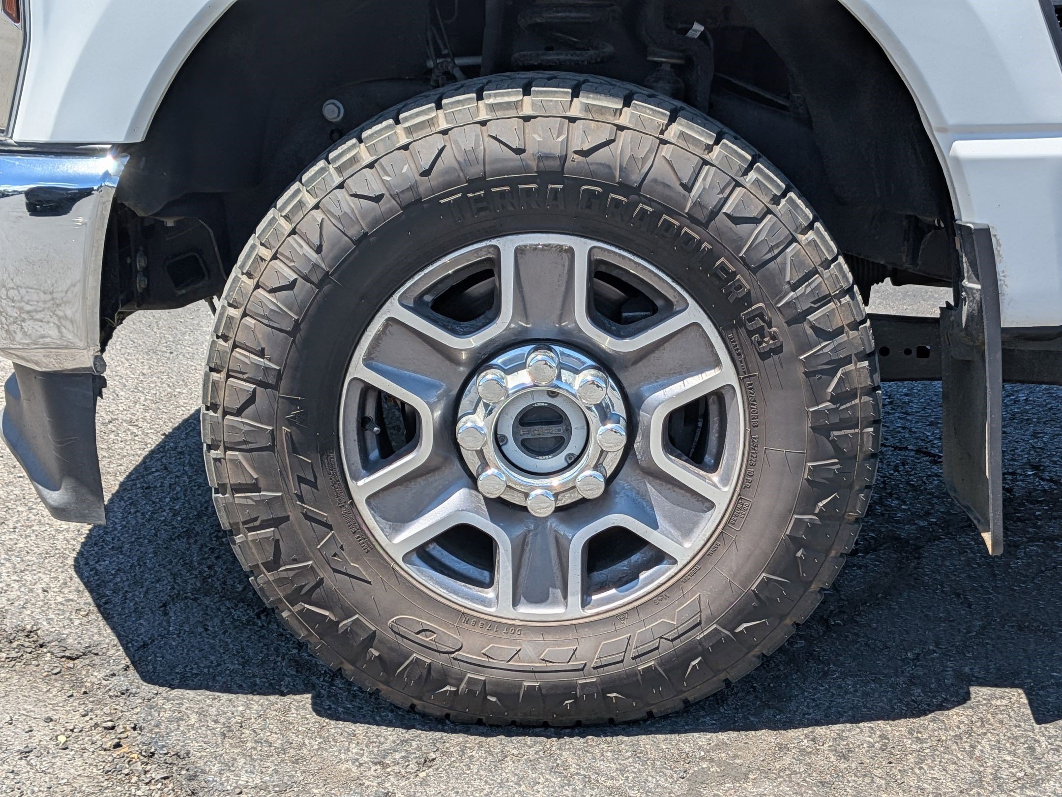 Certified 2024 Ford F350 Lariat AWD/4WD image 15