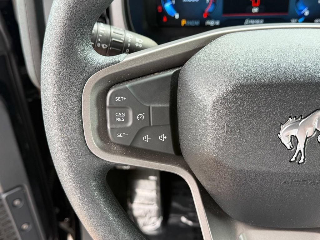 Certified 2025 Ford Bronco 4-Door AWD/4WD image 8