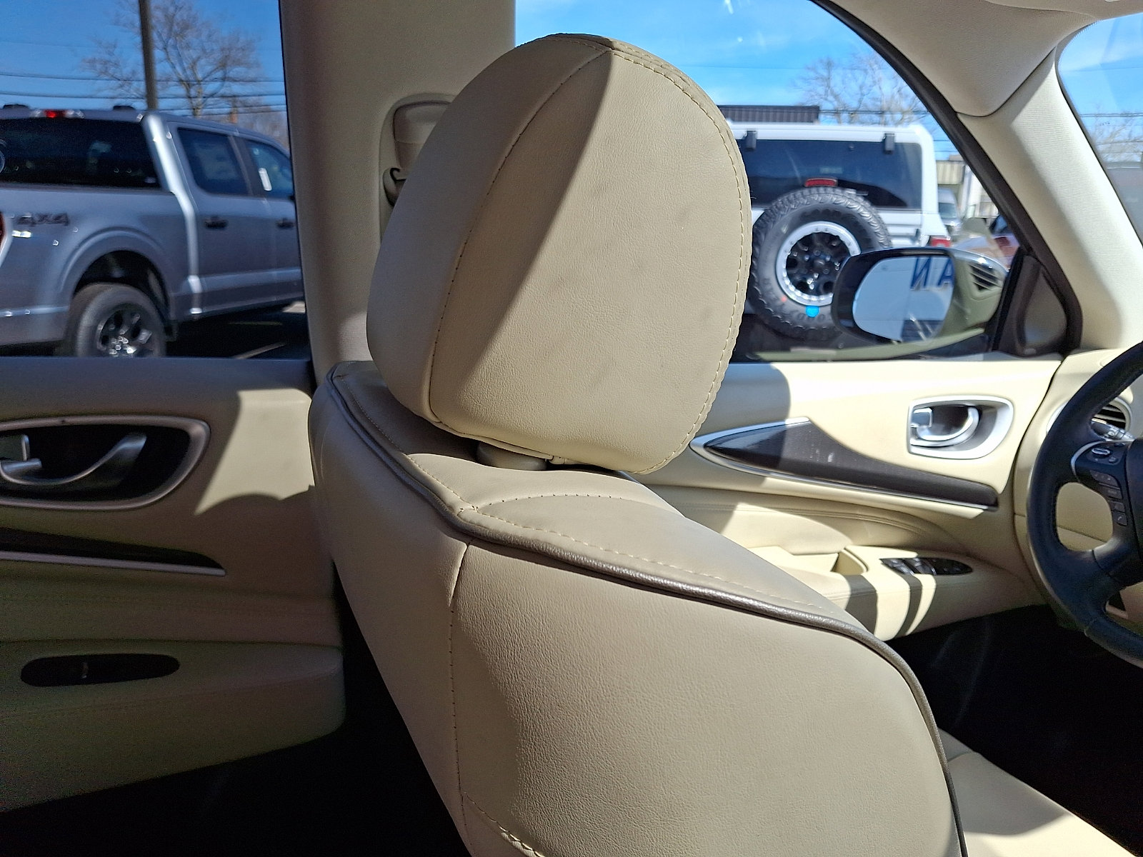 Used 2020 INFINITI QX60 Pure image 13