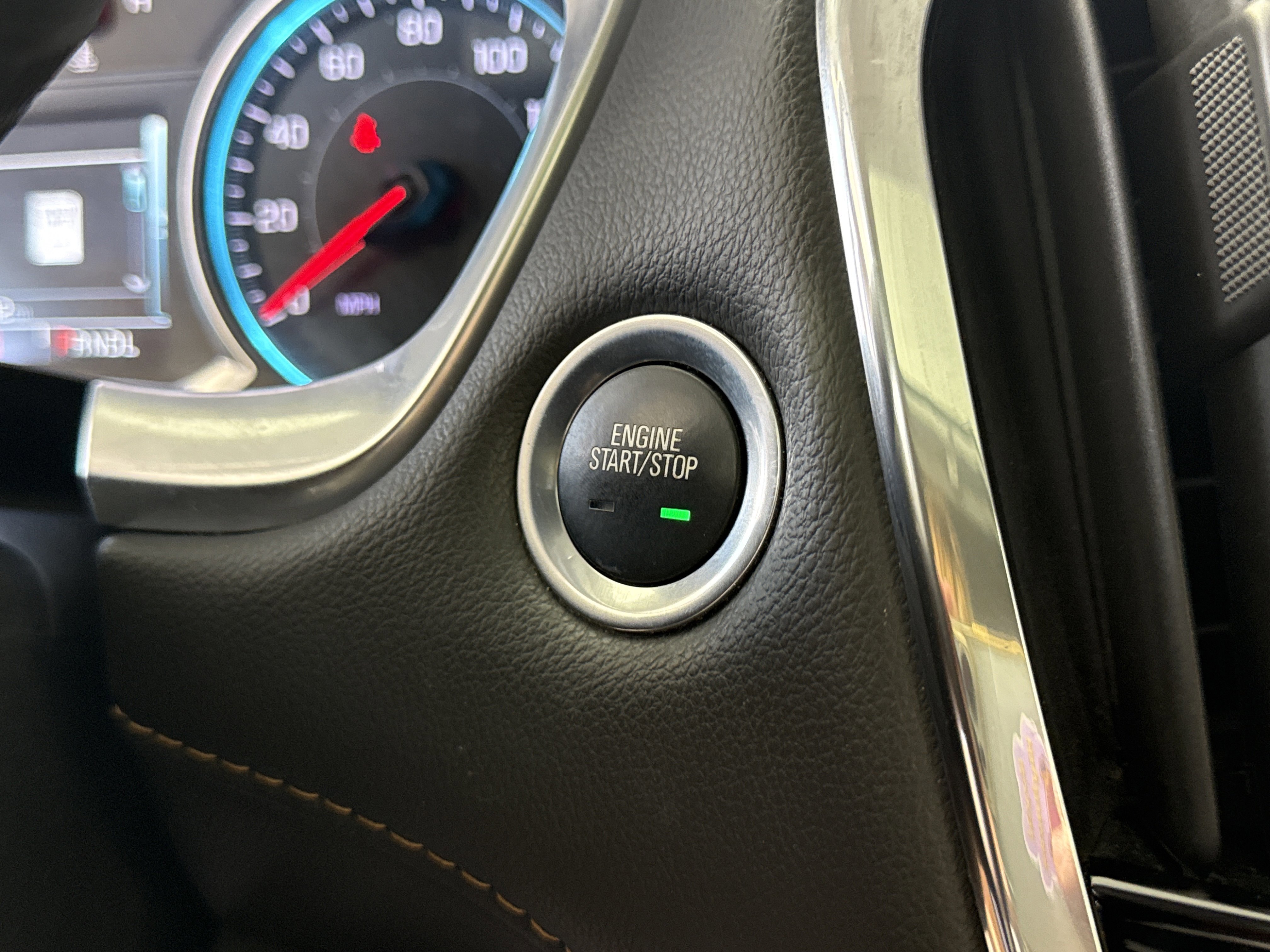 Used 2018 Chevrolet Traverse LT image 29