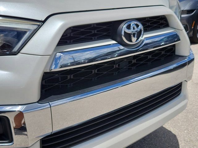 Used 2018 Toyota 4Runner Limited RWD image 7