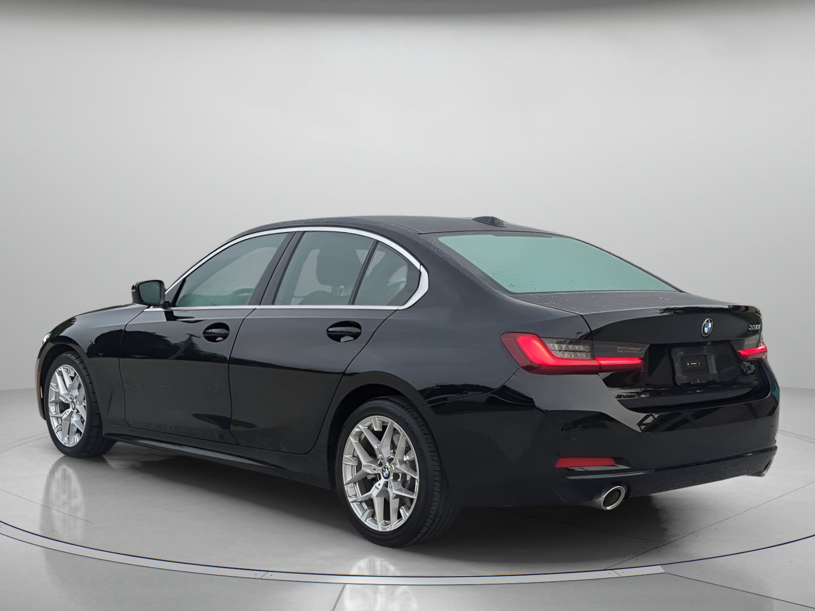 Used 2025 BMW 330i Sedan RWD image 42