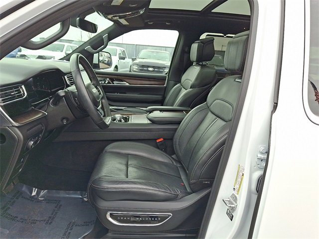 Used 2022 Jeep Grand Wagoneer Series I w/ HD Trailer Tow Package image 13