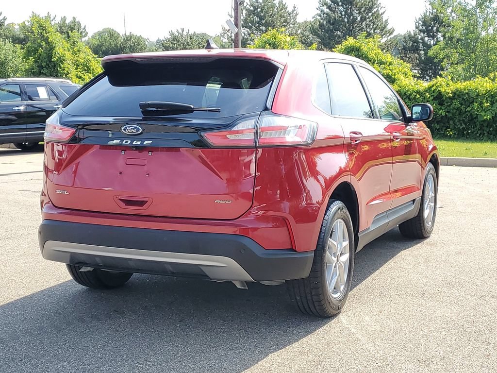 Certified 2023 Ford Edge SEL AWD/4WD image 4