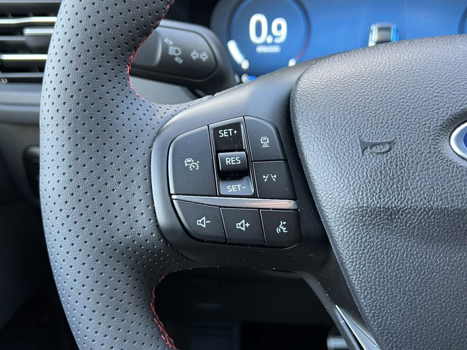 Certified 2023 Ford Escape ST-Line Elite w/ Premium Technology Package image 26