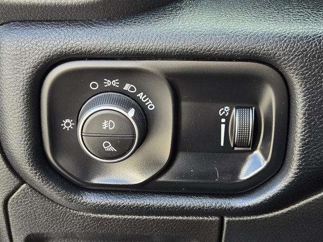 Used 2021 RAM 1500 Lone Star image 16